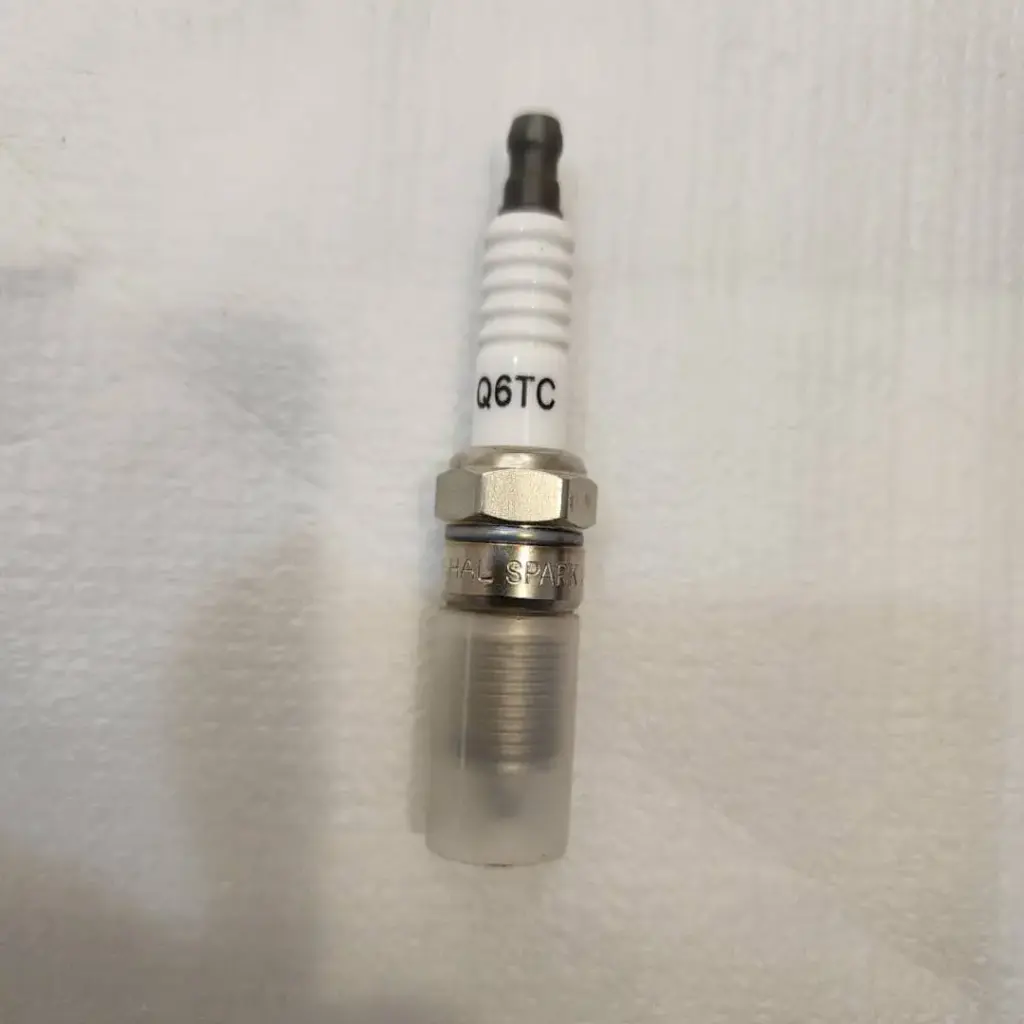 BUJIA PARA AUTO 5/8 (S12YC)(Q6TC)