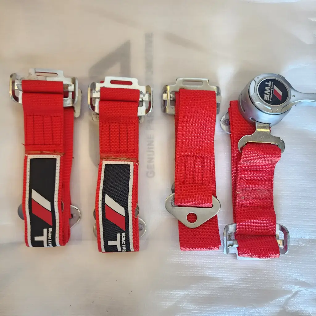 CINTURON RACING 4PTS ROJO (F-5R )