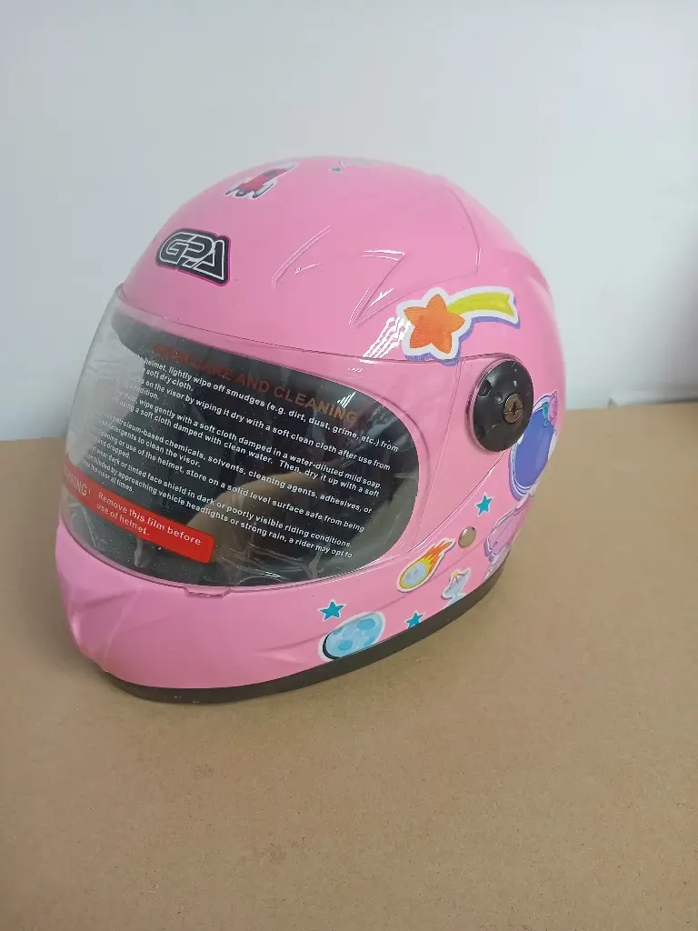 CASCO DE MOTO PARA NIÑOS ROSADO CON LOGO GPA (TM-18031)