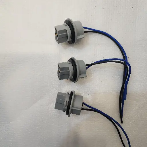 SOCKET PLASTICO P/T20 1 CONT (BS-T20)