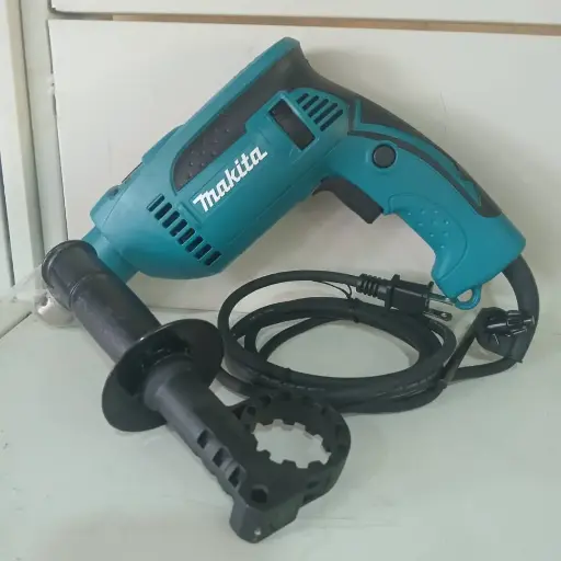 *Taladro MAKITA (HP1640)
